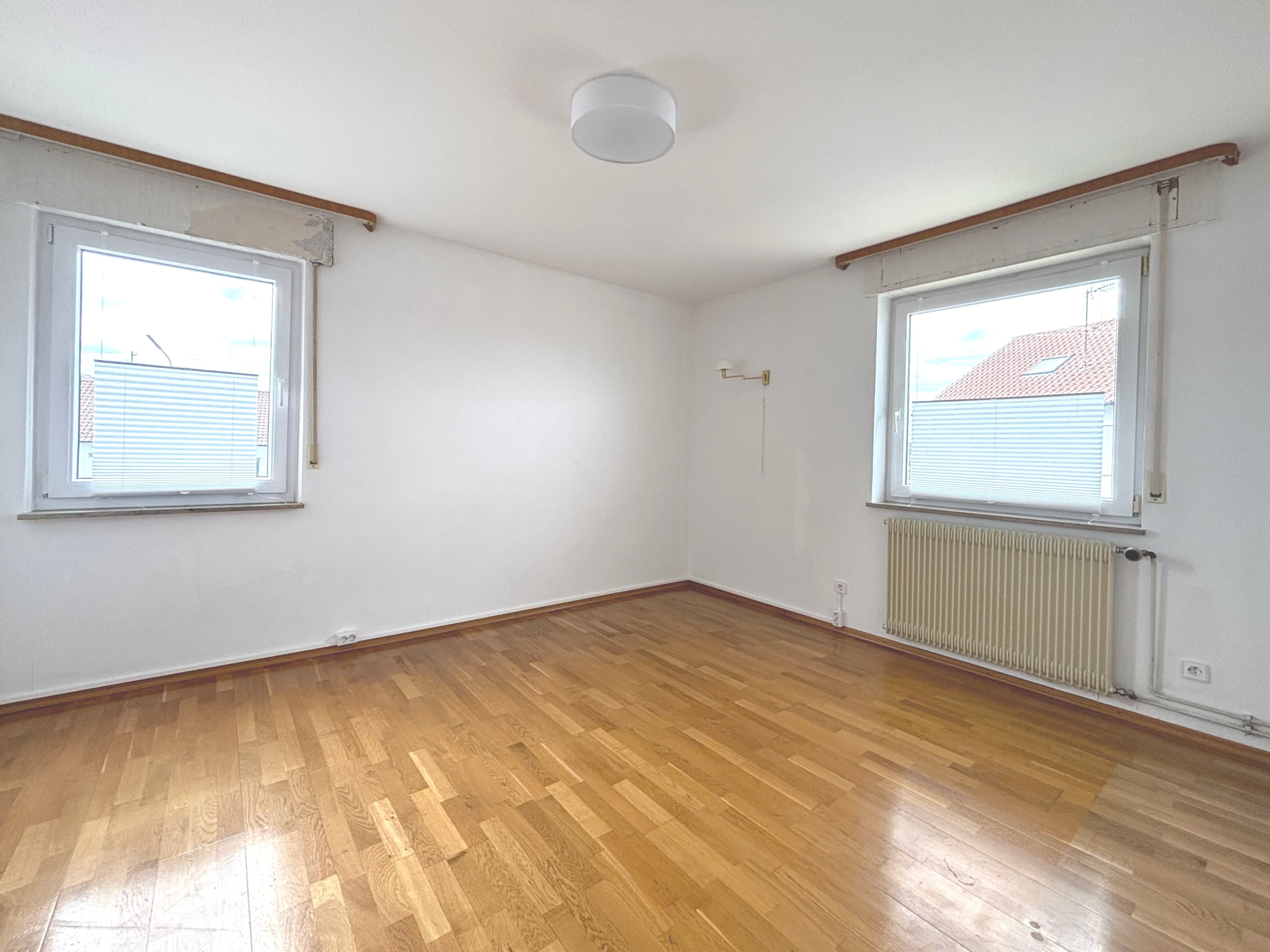 2740811_1-Zimmer